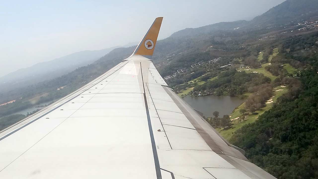 Flight: to Bangkok + Milks Pics