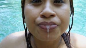 Chubby Malay MILF with big lips leaking cum from her mouth