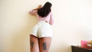 Jureka Del Mar shows Asian ass in white jean shorts
