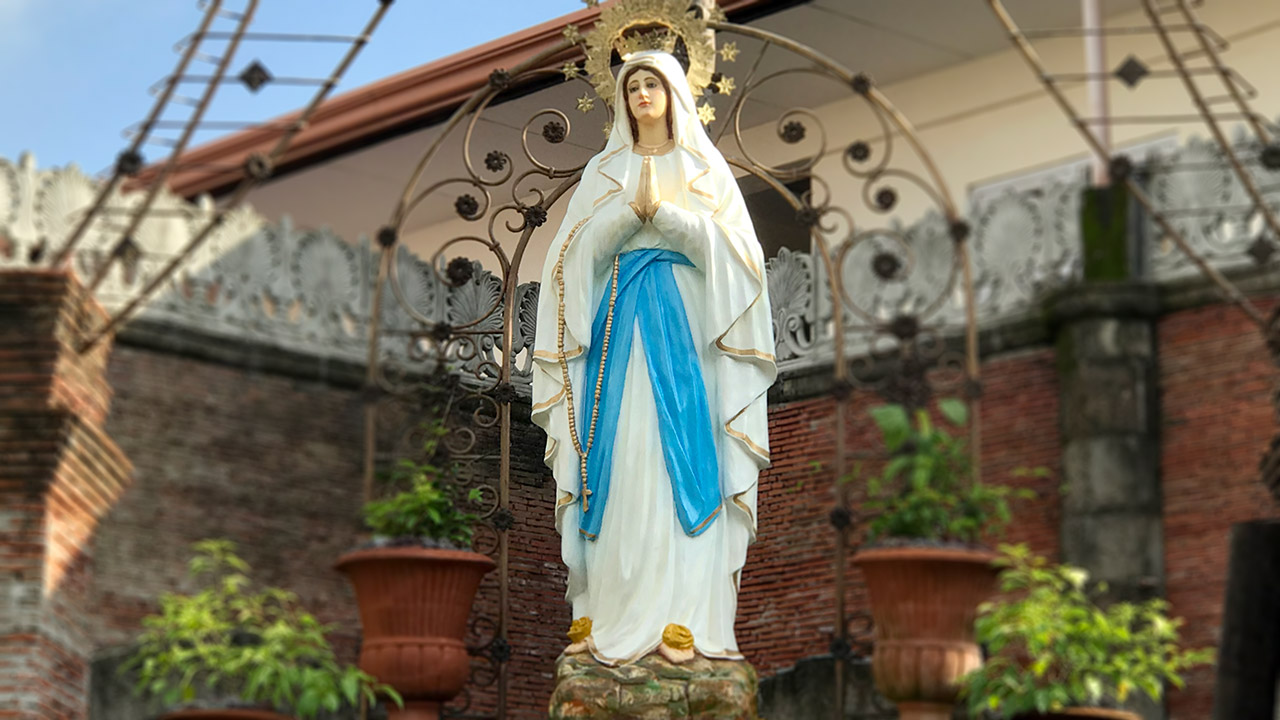 Angeles City Friday Mass Visit