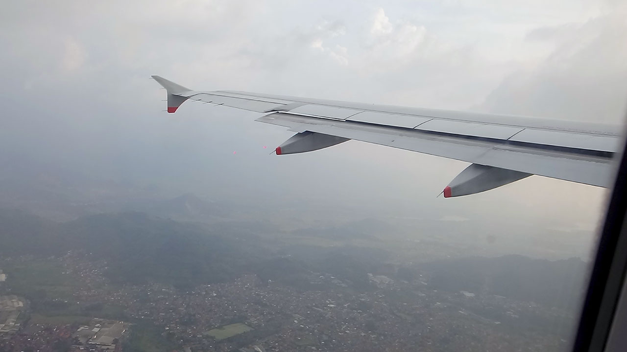 FLIGHT LEAVING BANDUNG - Only on Asian Sex Diary