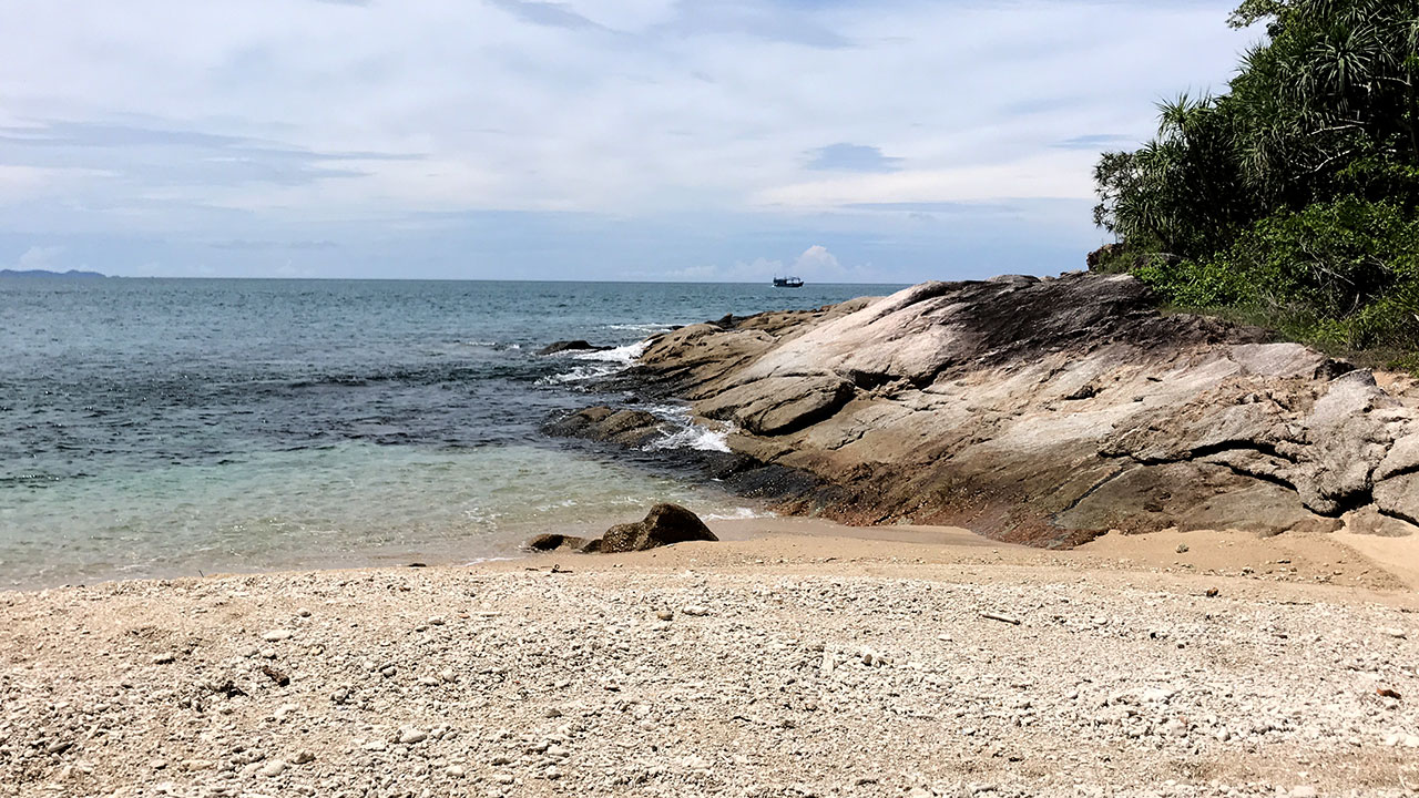 Beach Paradise, Alone for New Years Eve