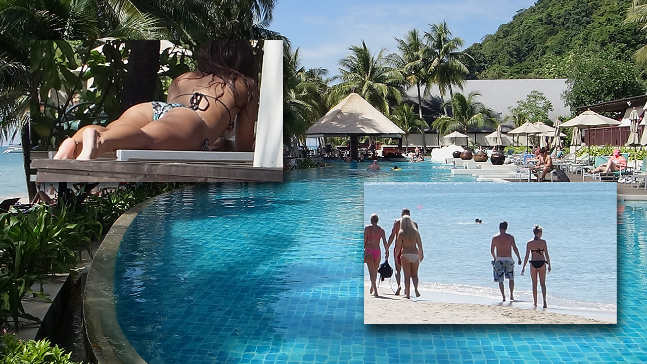 Beach Bikini Butt Girls for Relaxing Day