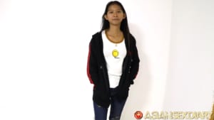 Cute girl in jeans ready to fuck