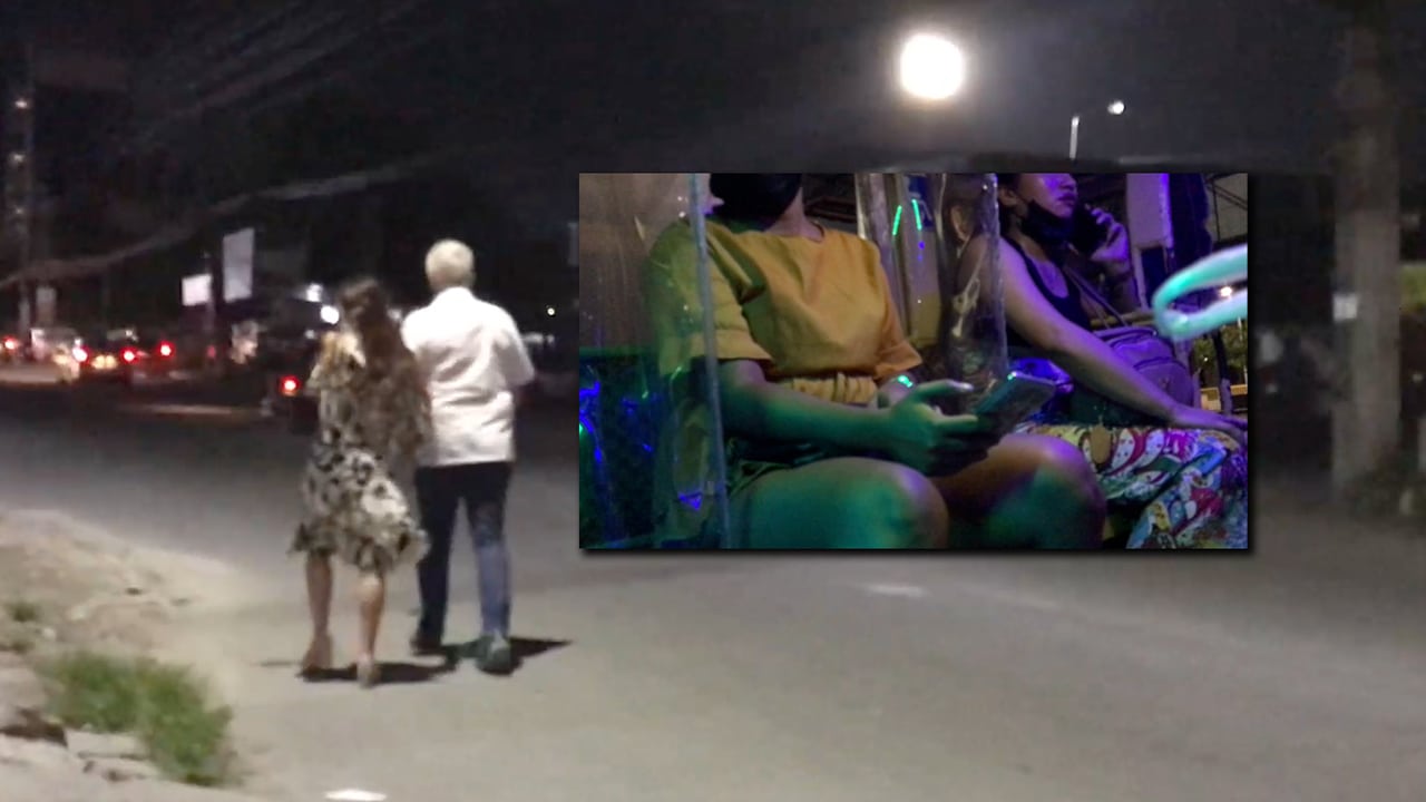 Filipina Jeepney Girls Disappointment