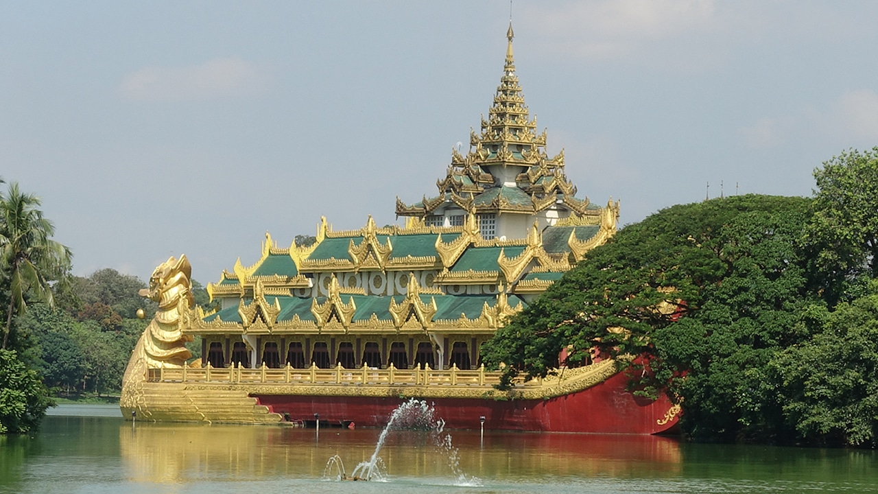 Golden Duck Yangon, Really Cool!