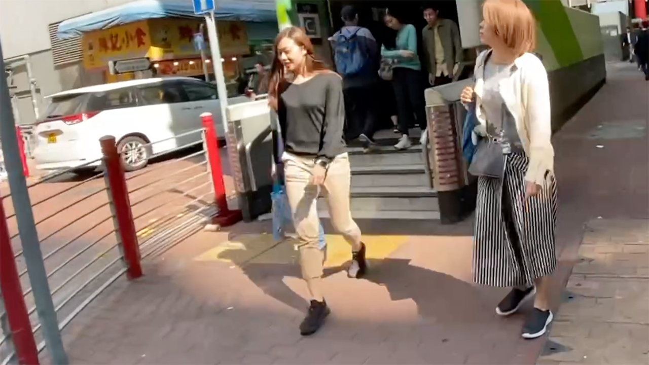HONG KONG MILF Spotted On Travels by Asian Sex Diary