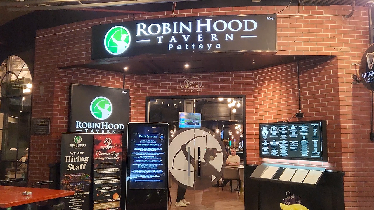 Robinhood Tavern In Pattaya Thailand