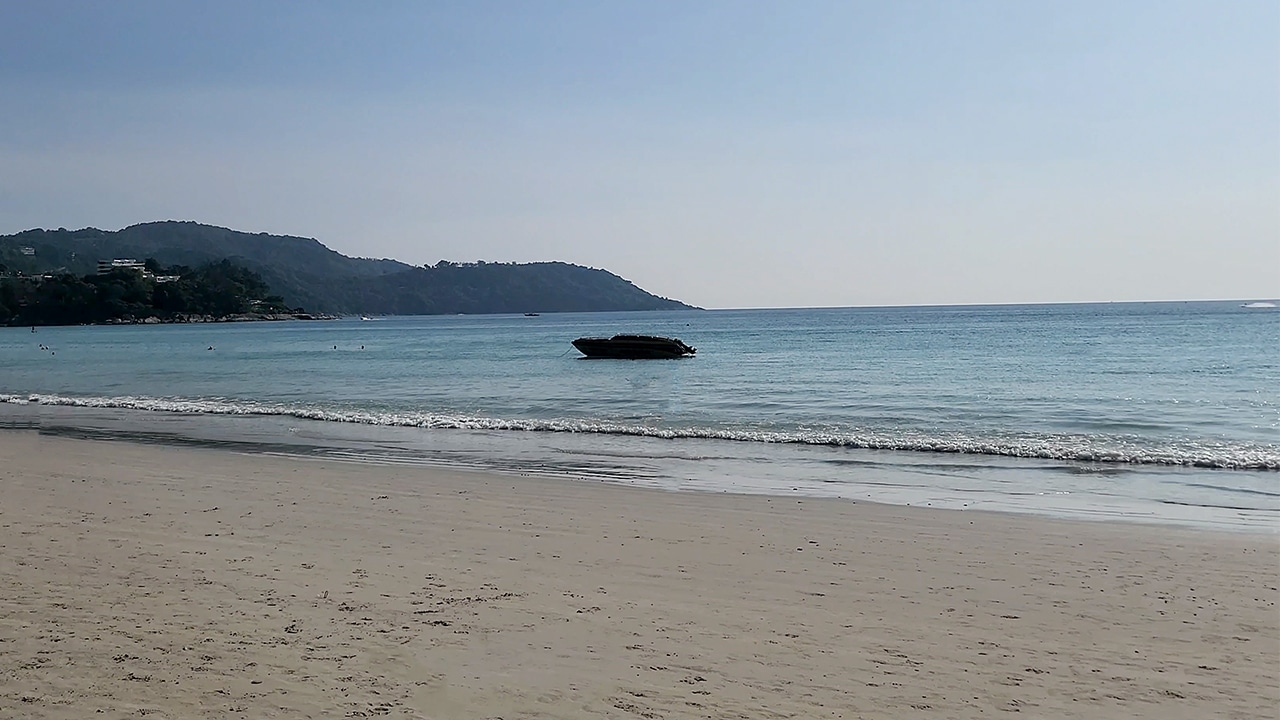 Kata Beach And About Surf Waves
