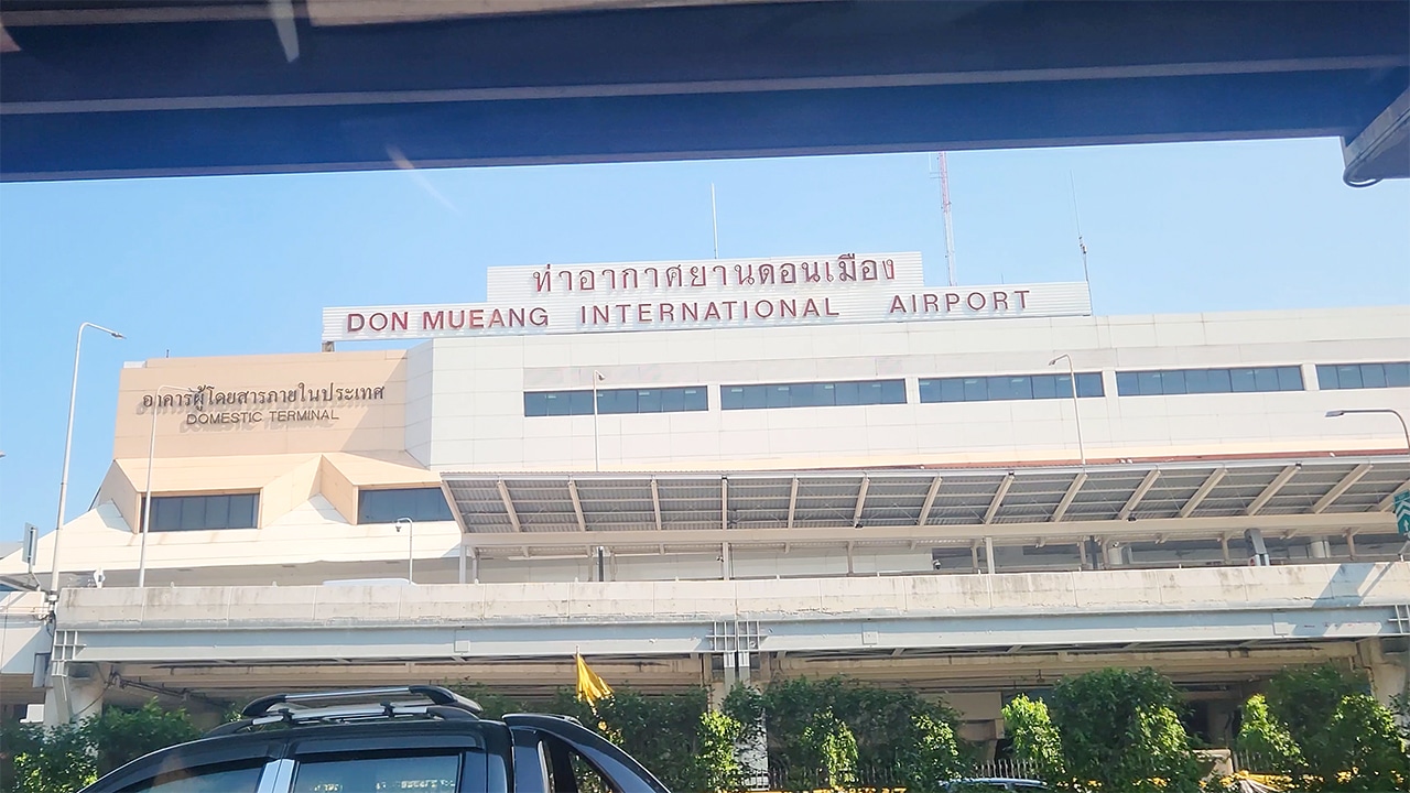 Don Mueang Taxi Ride Before Departure